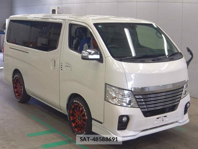 Nissan NV350 Caravan 2020-08 8283093-0