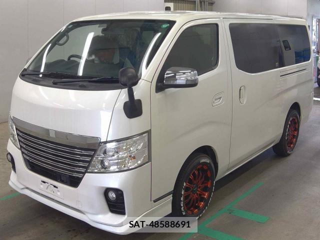 Nissan NV350 Caravan 2020-08 8283093-4