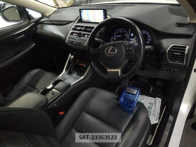 Lexus NX 2019-04 8277435-2