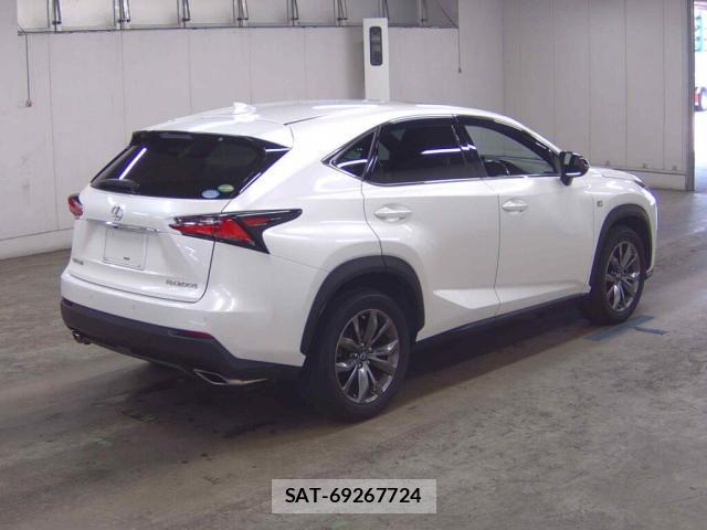Lexus NX 2015-10 8277467-4