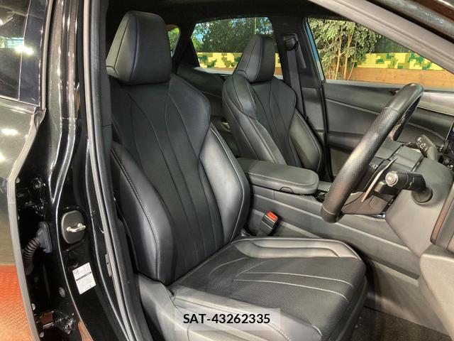 Lexus NX 2023-10 8277635-7