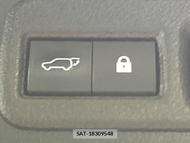 Lexus NX 2018-03 8277749-6