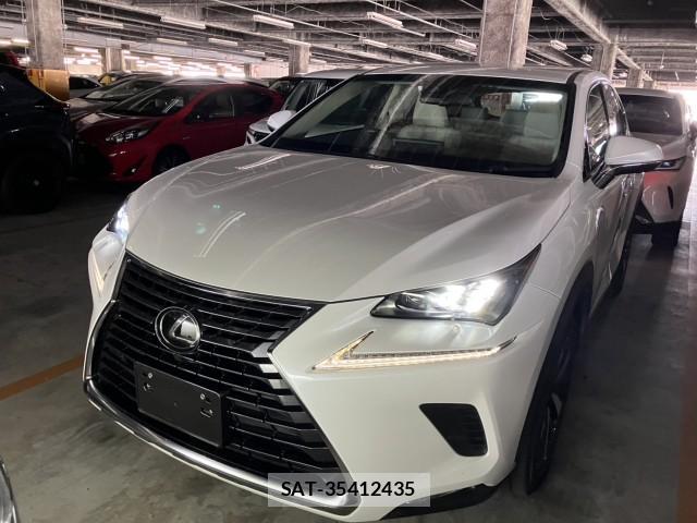 Lexus NX 2018-01 8278999-0
