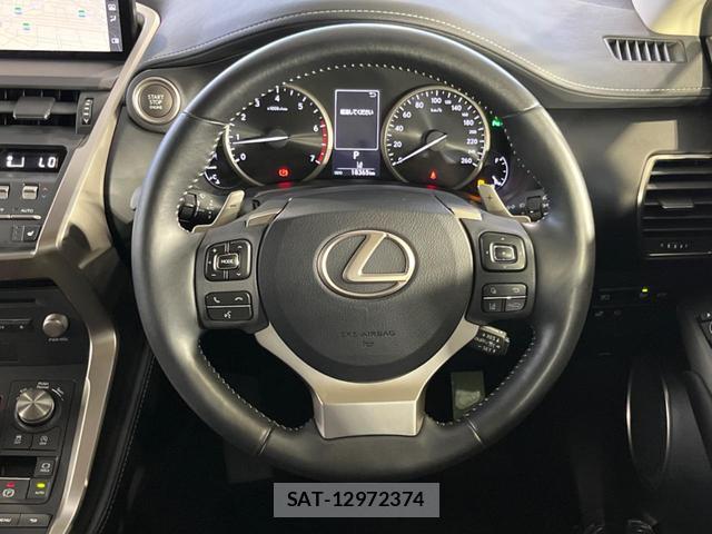 Lexus NX 2018-11 8279025-11