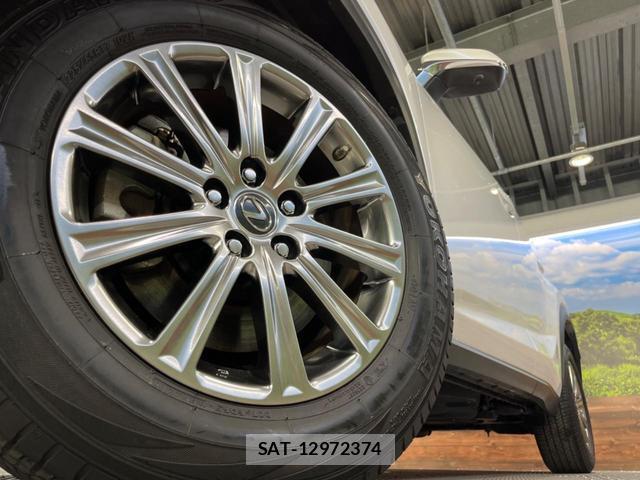 Lexus NX 2018-11 8279025-13