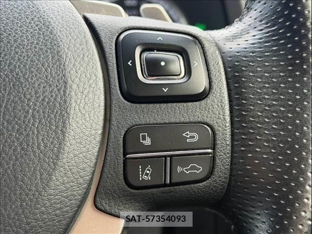 Lexus NX 2017-11 8280192-11