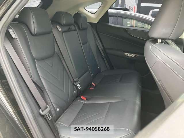 Lexus NX 2022-01 8280341-9