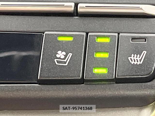 Lexus NX 2019-08 8280446-5