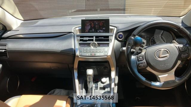 Lexus NX 2017-04 8280905-2