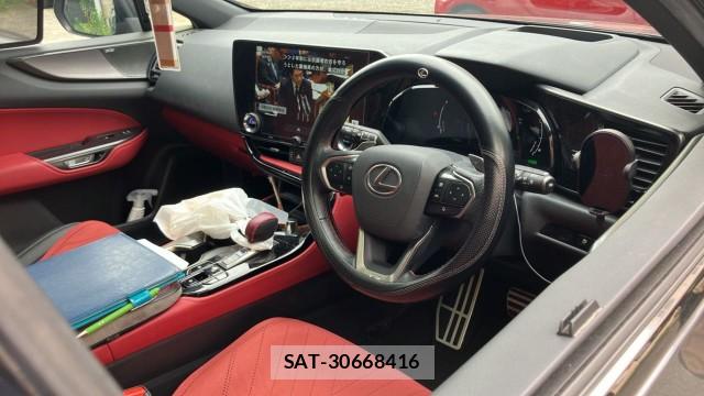 Lexus NX 2023-05 8281022-2