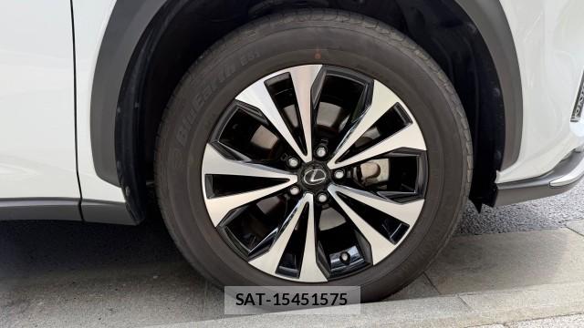 Lexus NX 2021-03 8281061-8