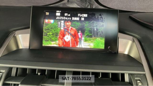 Lexus NX 2015-02 8282195-4