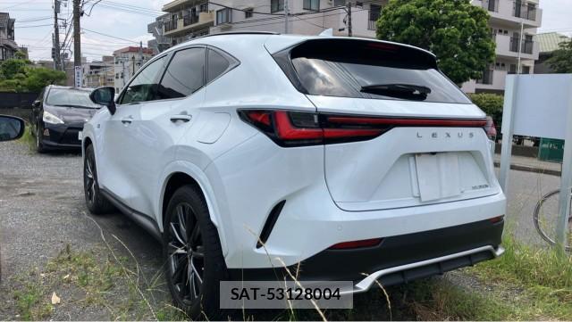 Lexus NX 2023-02 8282335-13