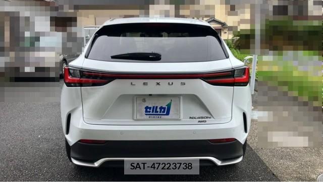 Lexus NX 2021-12 8282363-1
