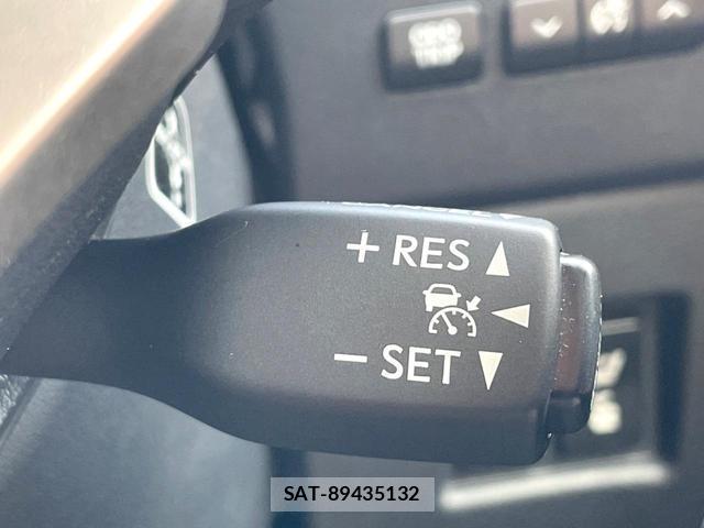 Lexus NX 2015-09 8282714-5
