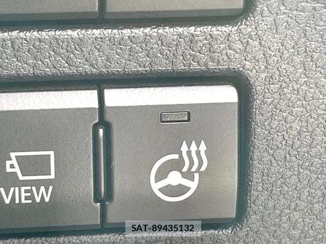 Lexus NX 2015-09 8282714-7