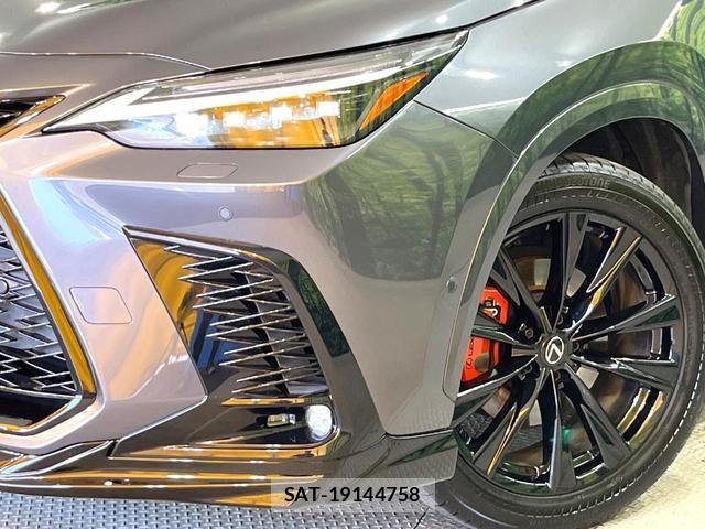Lexus NX 2022-01 8283471-10