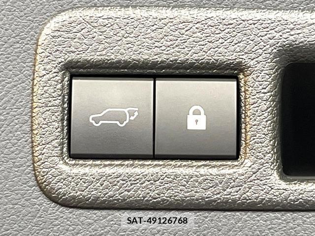 Lexus NX 2021-04 8283473-6