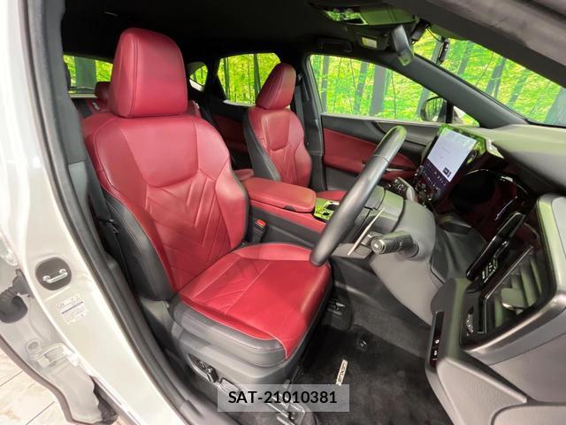 Lexus NX 2023-03 8283656-7