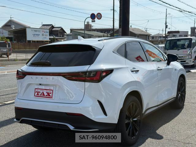 Lexus NX 2025-03 8284808-1