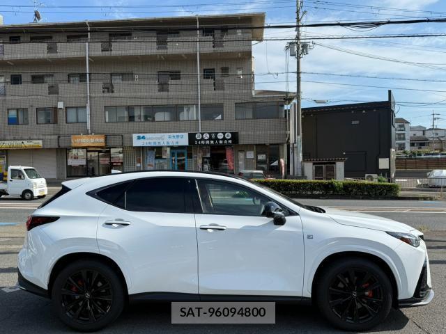 Lexus NX 2025-03 8284808-19