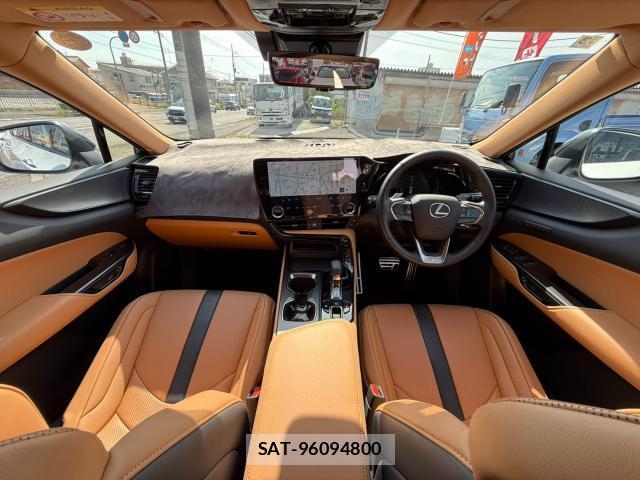 Lexus NX 2025-03 8284808-2