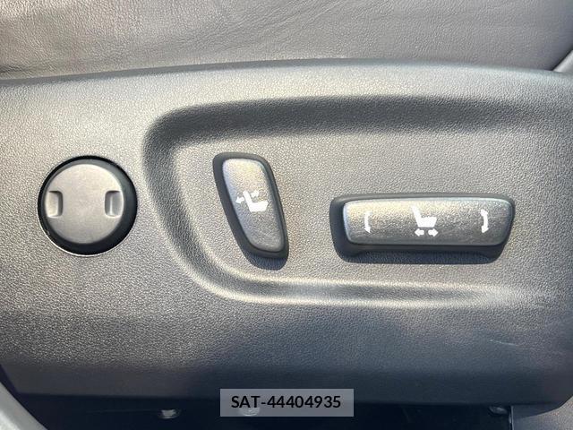 Lexus NX 2018-12 8285461-6