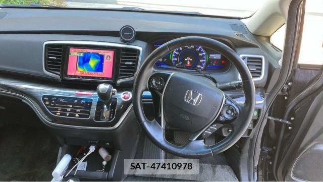 Honda ODYSSEY 2017-07 8281165-16