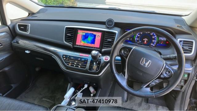 Honda ODYSSEY 2017-07 8281165-2