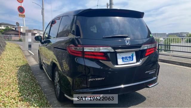 Honda ODYSSEY 2019-07 8281757-13