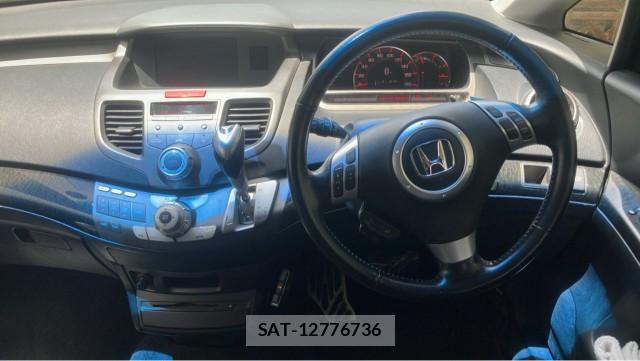 Honda ODYSSEY 2004-05 8282285-16