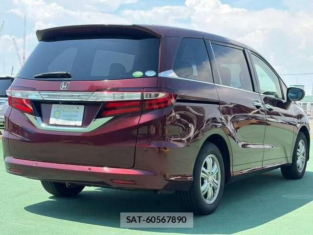 Honda ODYSSEY 2014-01 8283738-1