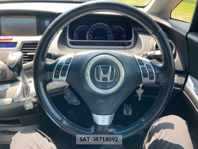 Honda ODYSSEY 2006-10 8284271-11