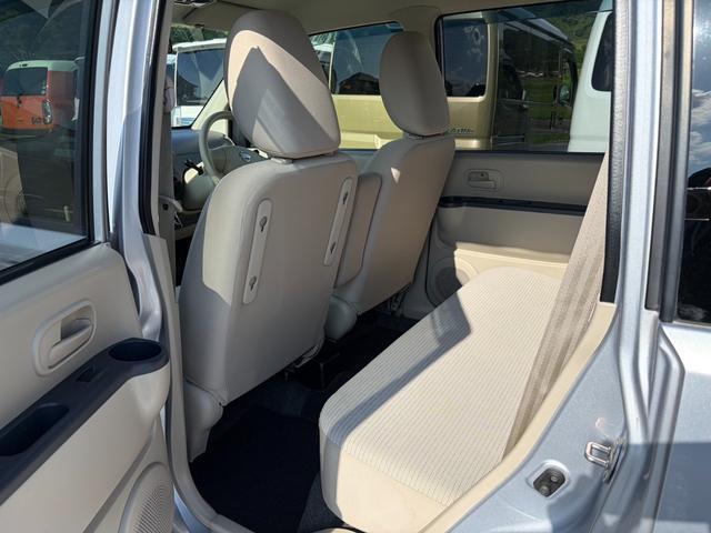 Nissan OTTI 2012-07 8277845-18