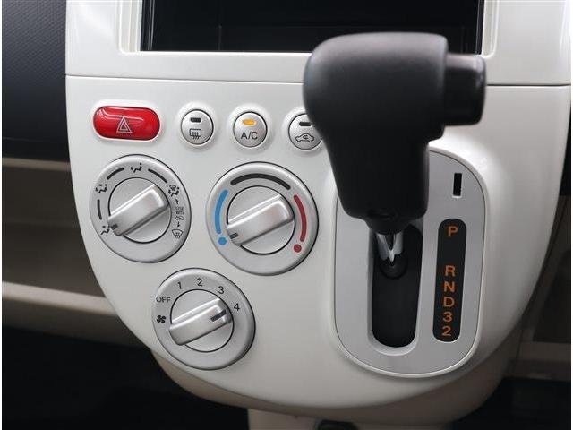 Nissan OTTI 2011-05 8279063-7