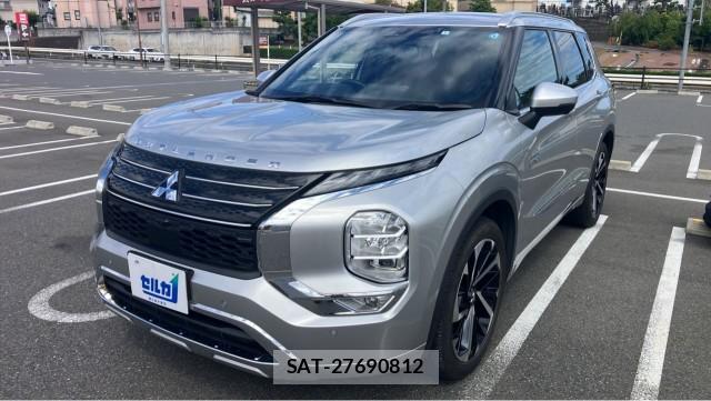 Mitsubishi OUTLANDER PHEV 2022-01 8276916-0