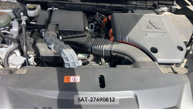 Mitsubishi OUTLANDER PHEV 2022-01 8276916-7