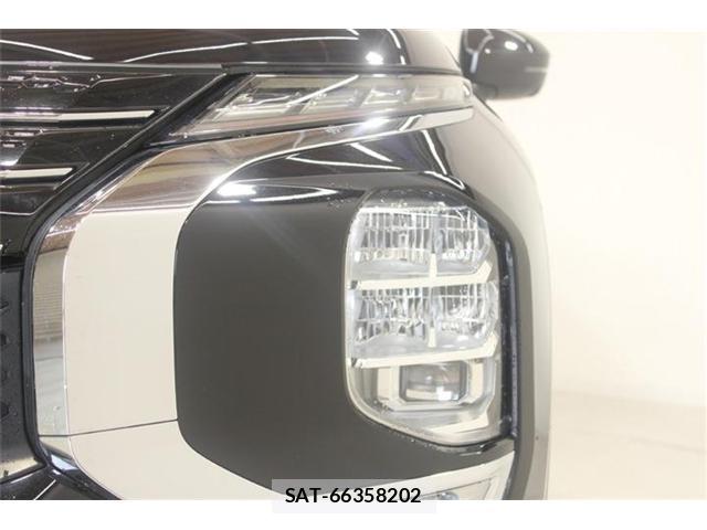 Mitsubishi OUTLANDER PHEV 2022-06 8277357-15