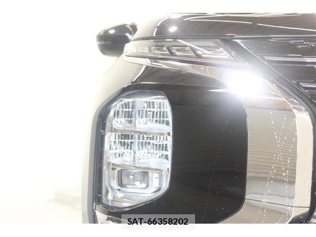 Mitsubishi OUTLANDER PHEV 2022-06 8277357-17