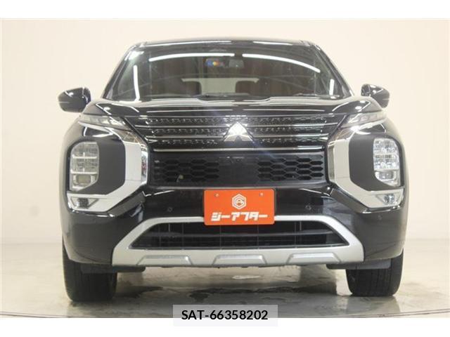 Mitsubishi OUTLANDER PHEV 2022-06 8277357-7
