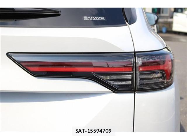 Mitsubishi OUTLANDER PHEV 2024-11 8278089-15