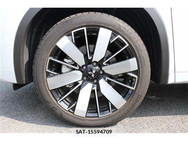 Mitsubishi OUTLANDER PHEV 2024-11 8278089-18