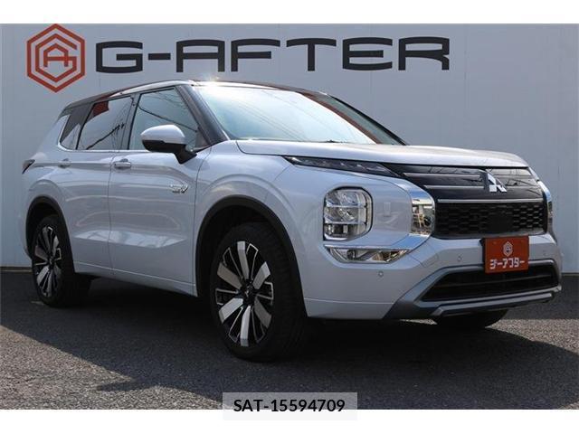 Mitsubishi OUTLANDER PHEV 2024-11 8278089-2