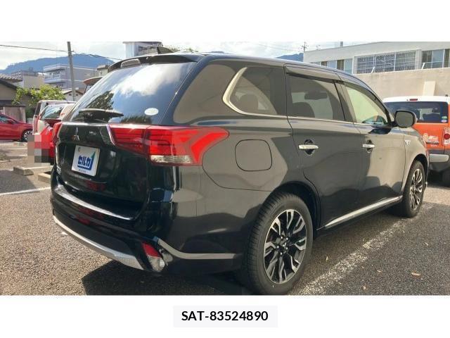 Mitsubishi OUTLANDER PHEV 2015-12 8278879-12