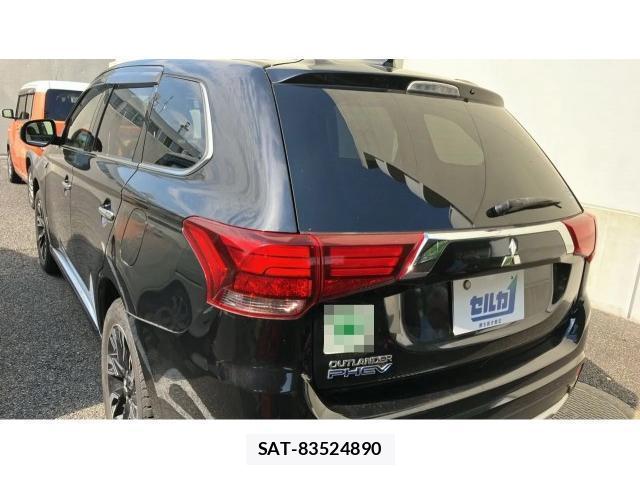 Mitsubishi OUTLANDER PHEV 2015-12 8278879-13