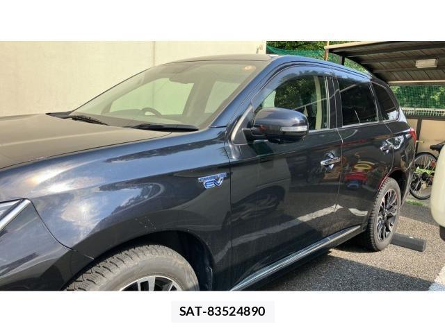 Mitsubishi OUTLANDER PHEV 2015-12 8278879-3