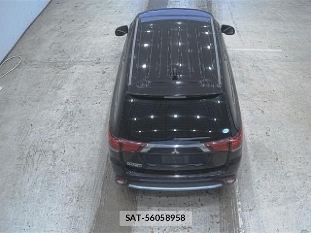 Mitsubishi OUTLANDER PHEV 2016-02 8278913-4