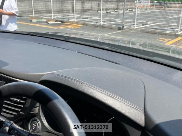 Mitsubishi OUTLANDER PHEV 2019-01 8279131-14