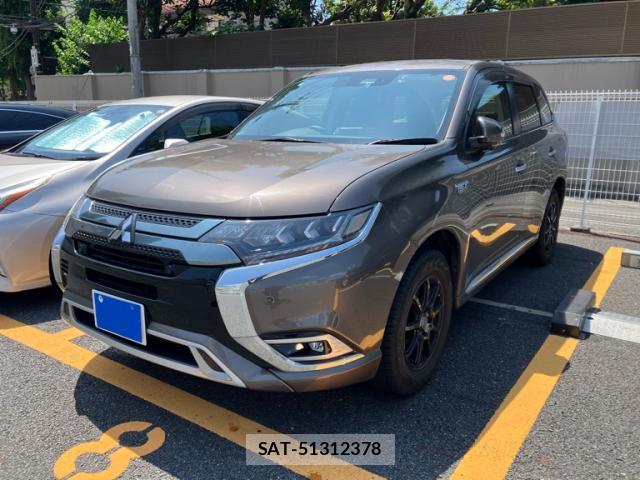 Mitsubishi OUTLANDER PHEV 2019-01 8279131-2