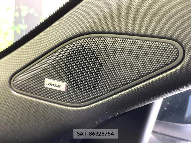 Mitsubishi OUTLANDER PHEV 2022-08 8279479-5